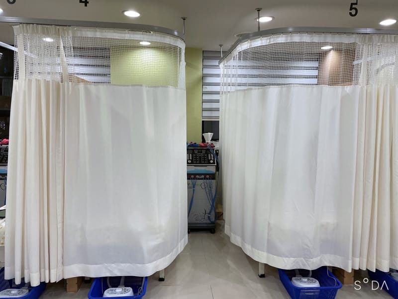 365본맥한의원 치료 베드 부스